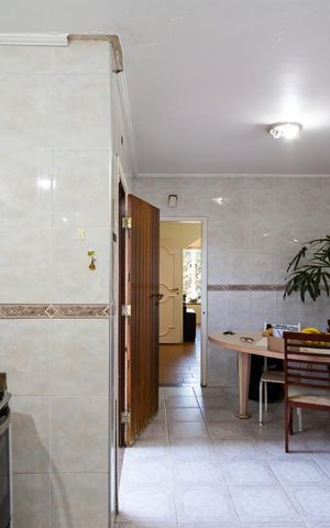 Casa à venda com 400m², 2 quartos e 5 vagasCozinha