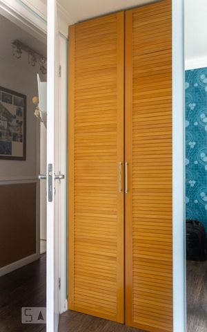 Apartamento à venda com 185m², 3 quartos e 3 vagas Apartamento à venda com 185m², 3 quartos e 3 vagasSuíte 2