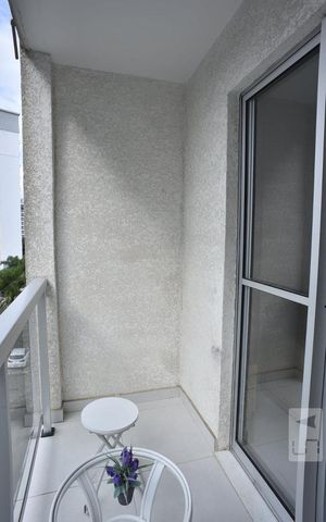 Apartamento para alugar com 51m², 2 quartos e 1 vagaVaranda