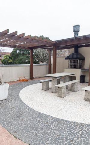 Apartamento à venda com 68m², 2 quartos e 1 vaga Apartamento à venda com 68m², 2 quartos e 1 vagaÁrea comum - Churrasqueira