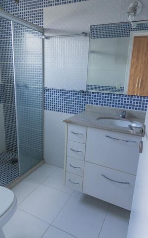 Casa à venda com 310m², 3 quartos e 3 vagasBanheiro da Suíte