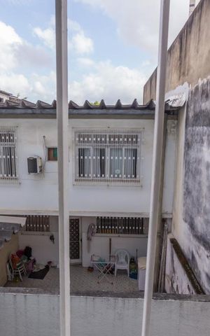 Casa à venda com 310m², 3 quartos e 3 vagasSala1 Vista