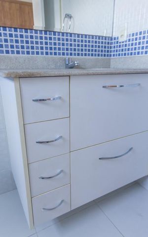 Casa à venda com 310m², 3 quartos e 3 vagasBanheiro da Suíte