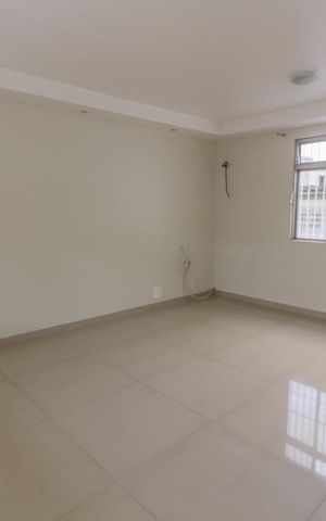Casa à venda com 310m², 3 quartos e 3 vagasSala 1