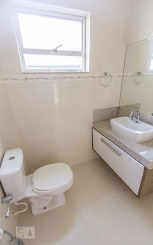 Casa à venda com 310m², 3 quartos e 3 vagasLavabo