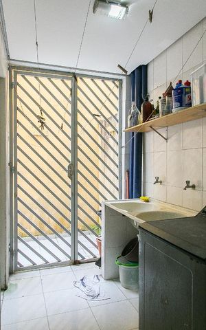 Casa de condomínio à venda com 155m², 3 quartos e 3 vagasÁrea de Serviço