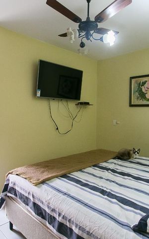 Casa de condomínio à venda com 155m², 3 quartos e 3 vagasSuíte