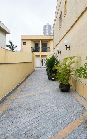 Casa de condomínio à venda com 155m², 3 quartos e 3 vagasÁrea comum