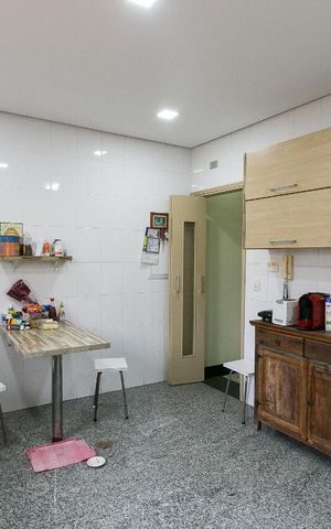 Casa de condomínio à venda com 155m², 3 quartos e 3 vagasCozinha