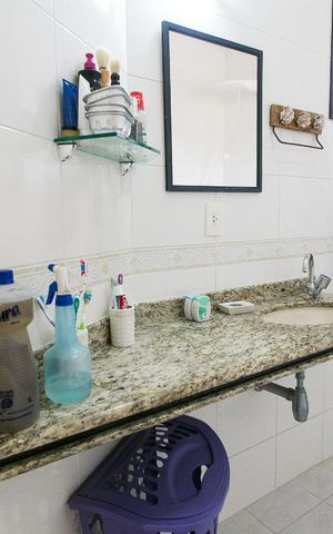Casa de condomínio à venda com 155m², 3 quartos e 3 vagasBanheiro da Suíte