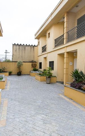 Casa de condomínio à venda com 155m², 3 quartos e 3 vagasÁrea comum