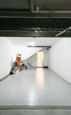 Casa de condomínio à venda com 155m², 3 quartos e 3 vagasGaragem