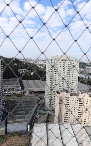 Apartamento para alugar com 73m², 3 quartos e 2 vagasVista