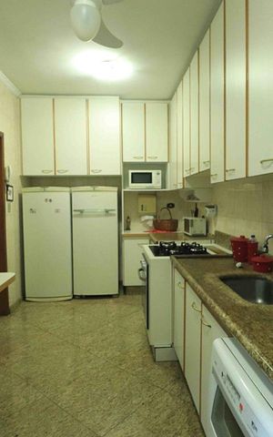 Casa à venda com 400m², 3 quartos e 5 vagasCozinha