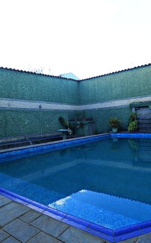 Casa à venda com 400m², 3 quartos e 5 vagasPiscina