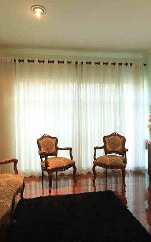 Casa à venda com 400m², 3 quartos e 5 vagasSala 1