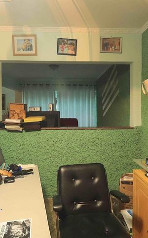Casa à venda com 400m², 3 quartos e 5 vagasEscritório