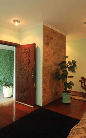 Casa à venda com 400m², 3 quartos e 5 vagasSala 1