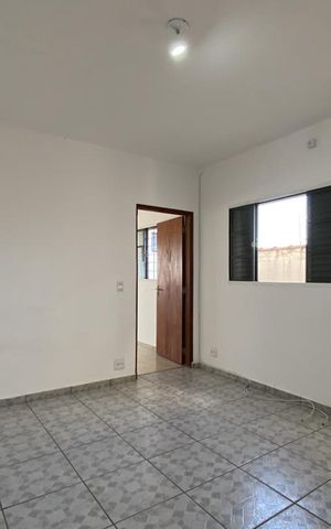 Casa para alugar com 90m², 1 quarto e sem vaga Casa para alugar com 90m², 1 quarto e sem vagaQuarto