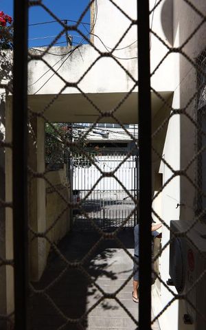Apartamento à venda com 49m², 1 quarto e sem vagaSala Vista