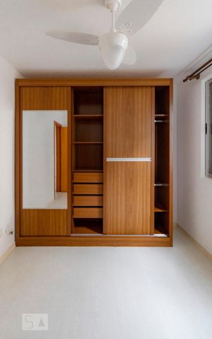 Apartamento à venda com 100m², 3 quartos e 2 vagasQuarto