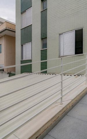 Apartamento à venda com 100m², 3 quartos e 2 vagasFachada