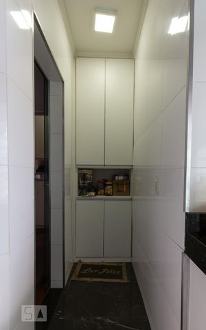 Apartamento à venda com 87m², 3 quartos e 1 vaga Apartamento à venda com 87m², 3 quartos e 1 vagaCozinha - Armários