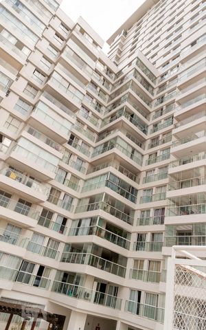 Apartamento para alugar com 42m², 1 quarto e 1 vaga Apartamento para alugar com 42m², 1 quarto e 1 vagaFachada do bloco