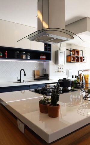 Apartamento à venda com 77m², 2 quartos e 2 vagasCozinha
