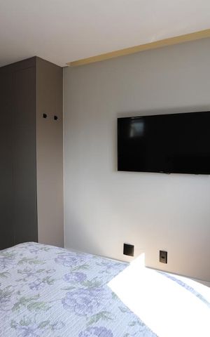 Apartamento à venda com 77m², 2 quartos e 2 vagasSuíte