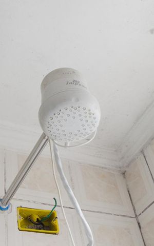 Apartamento à venda com 70m², 2 quartos e 1 vaga Apartamento à venda com 70m², 2 quartos e 1 vagaBanheiro