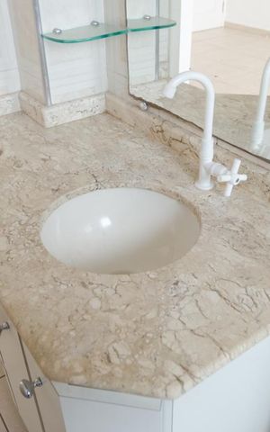 Apartamento à venda com 70m², 2 quartos e 1 vaga Apartamento à venda com 70m², 2 quartos e 1 vagaBanheiro