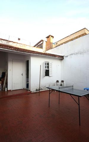 Casa à venda com 90m², 2 quartos e 2 vagasQuintal - Edícula