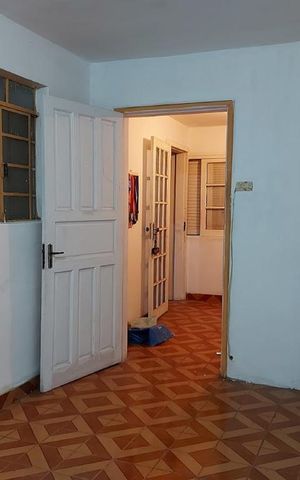 Casa à venda com 240m², 3 quartos e 2 vagas Casa à venda com 240m², 3 quartos e 2 vagasQuarto - casa 2