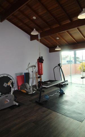 Casa à venda com 475m², 3 quartos e 5 vagasAcademia