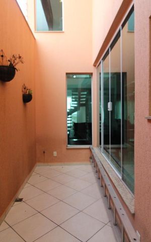 Casa à venda com 475m², 3 quartos e 5 vagasExtensão Área serviço