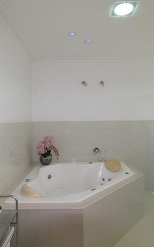 Casa à venda com 475m², 3 quartos e 5 vagasBanheiro 1 suite master