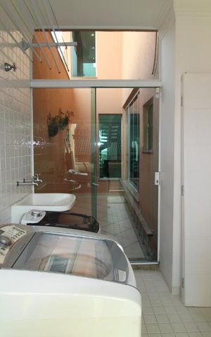 Casa à venda com 475m², 3 quartos e 5 vagasÁrea serviço