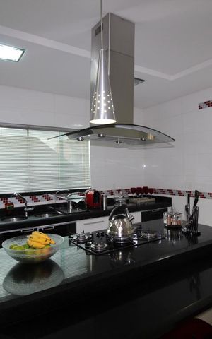 Casa à venda com 475m², 3 quartos e 5 vagasCozinha