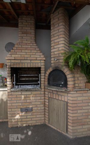 Casa à venda com 250m², 4 quartos e 2 vagasArea gourmet