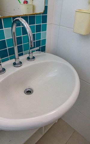 Casa à venda com 250m², 4 quartos e 2 vagassuíte  2