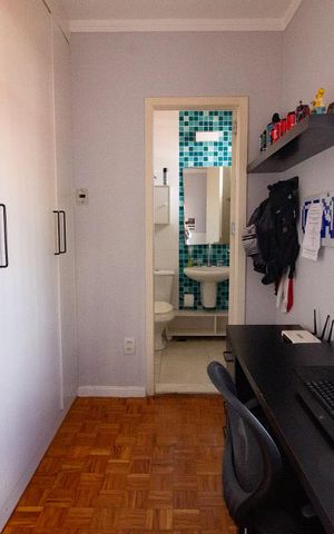 Casa à venda com 250m², 4 quartos e 2 vagassuíte  2