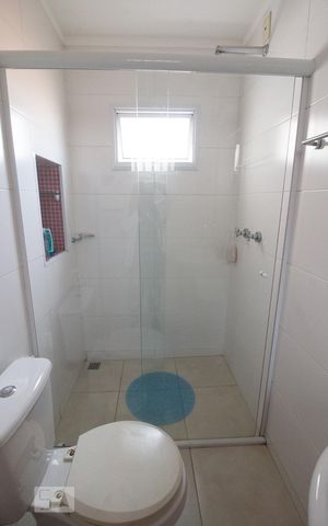 Casa à venda com 250m², 4 quartos e 2 vagassuíte  3
