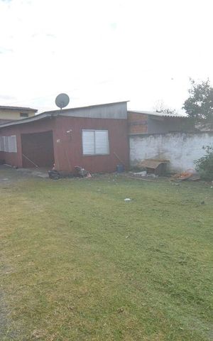 Casa à venda com 92m², 3 quartos e 2 vagasPátio