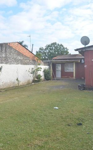 Casa à venda com 92m², 3 quartos e 2 vagasPátio