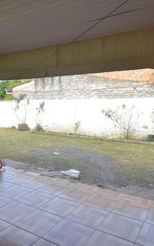 Casa à venda com 92m², 3 quartos e 2 vagasGaragem