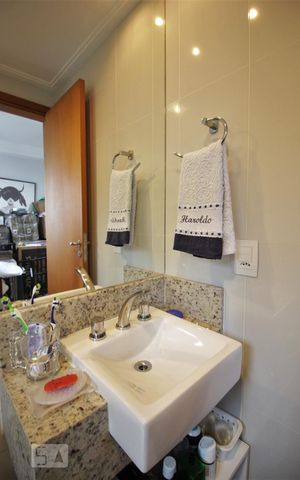 Apartamento à venda com 96m², 2 quartos e 2 vagasPia