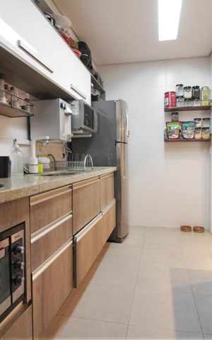 Apartamento à venda com 96m², 2 quartos e 2 vagasCozinha