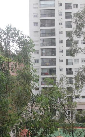 Apartamento à venda com 96m², 2 quartos e 2 vagasVista da suíte 2
