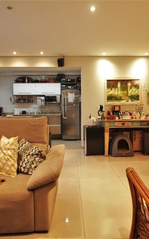 Apartamento à venda com 96m², 2 quartos e 2 vagasSala